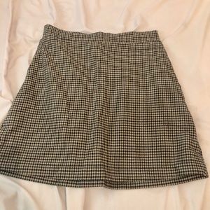 Neutral plaid skirt